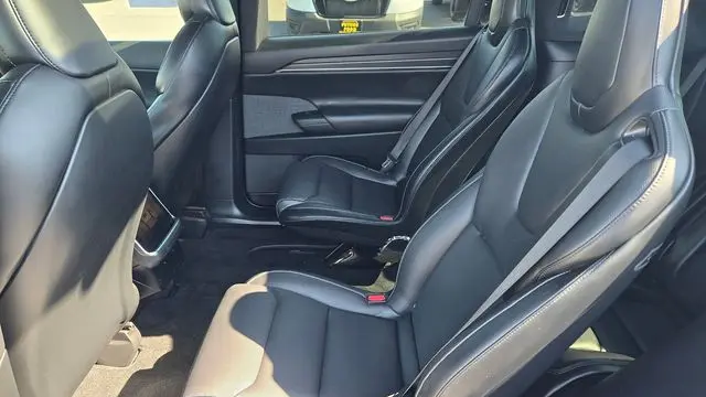 2022 Tesla Model X Plaid
