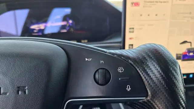 2022 Tesla Model X Plaid