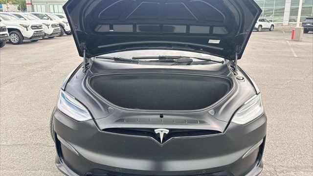 2022 Tesla Model X Plaid