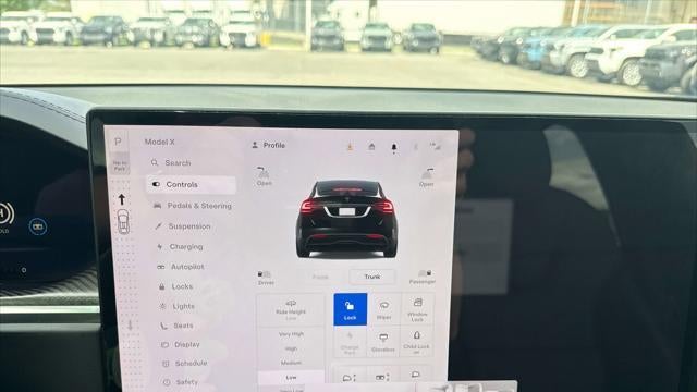 2022 Tesla Model X Plaid