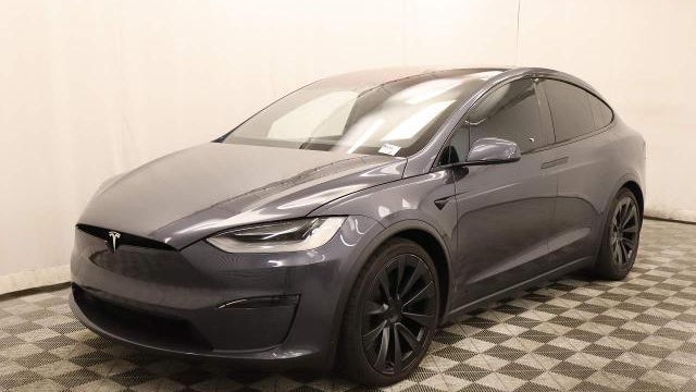 2022 Tesla Model X Plaid