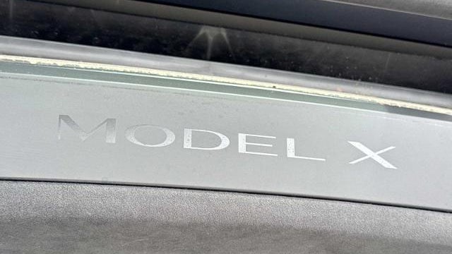 2022 Tesla Model X Plaid
