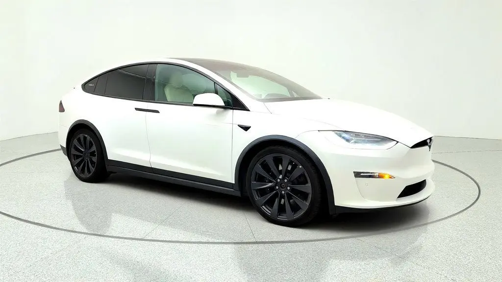 2022 Tesla Model X Plaid