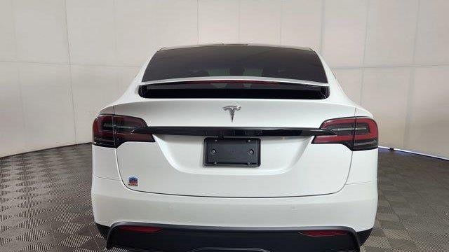2022 Tesla Model X Base