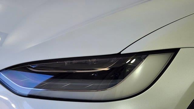2022 Tesla Model X Base