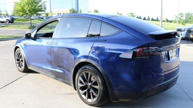 2023 Tesla Model X Base