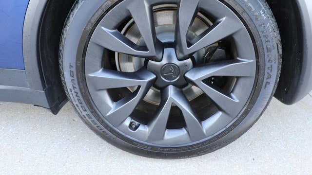 2023 Tesla Model X Base