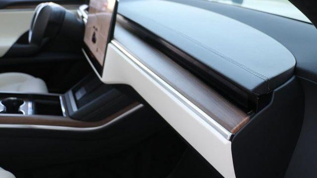 2023 Tesla Model X Base