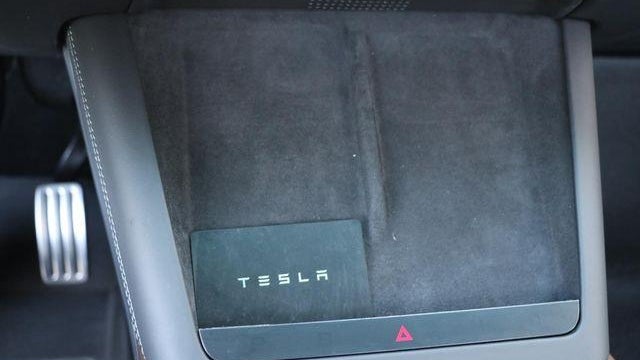 2023 Tesla Model X Base