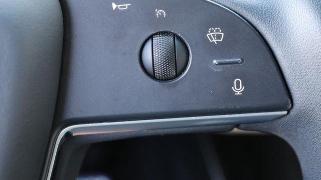 2023 Tesla Model X Base