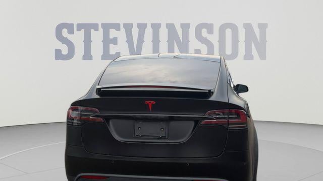 2022 Tesla Model X Base