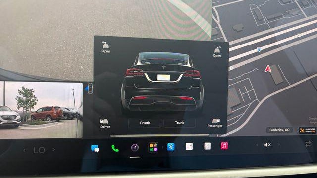2022 Tesla Model X Base