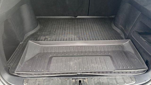 2022 Tesla Model X Base