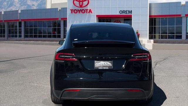 2023 Tesla Model X Base