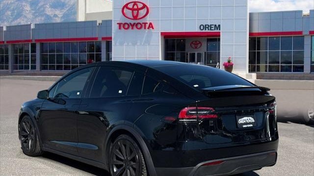 2023 Tesla Model X Base