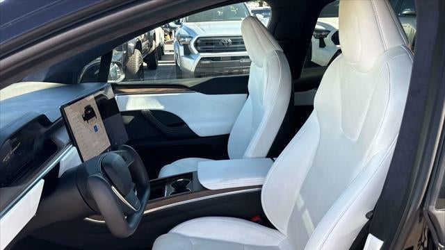 2023 Tesla Model X Base