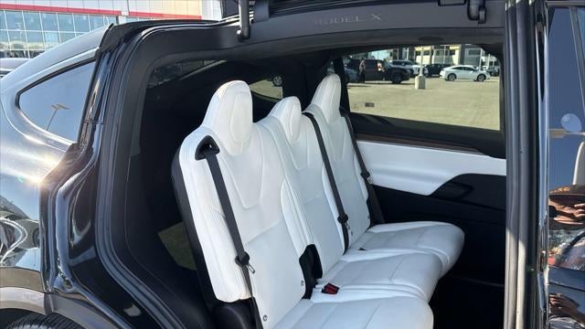 2023 Tesla Model X Base