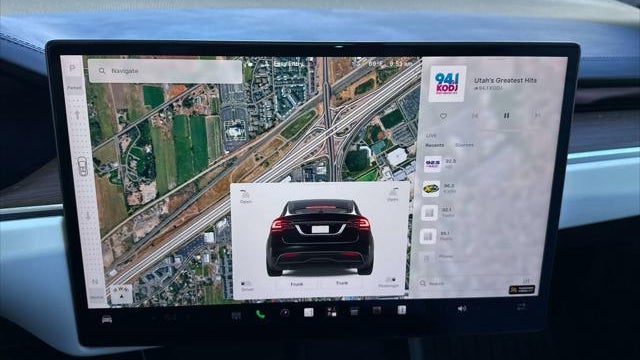 2023 Tesla Model X Base