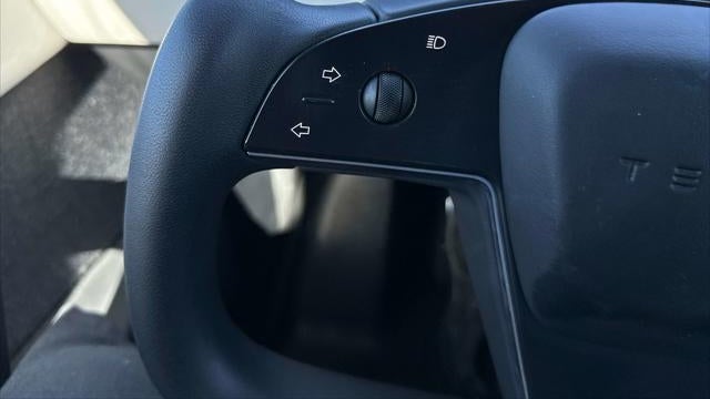 2023 Tesla Model X Base