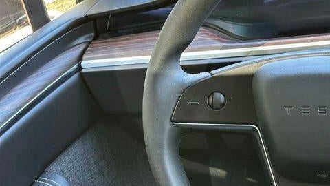 2024 Tesla Model X Base