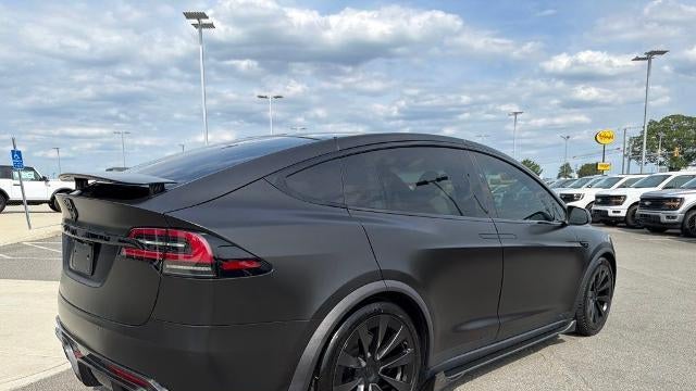 2022 Tesla Model X Base