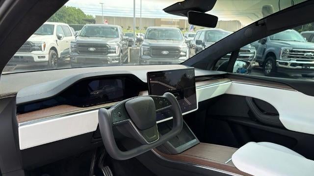 2022 Tesla Model X Base