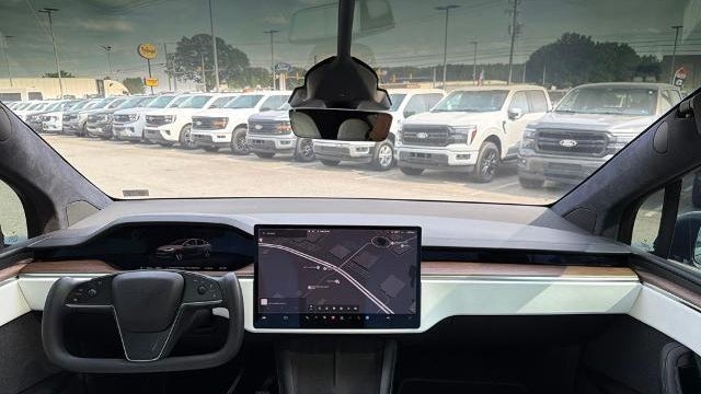 2022 Tesla Model X Base