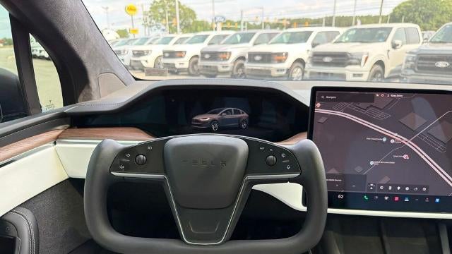 2022 Tesla Model X Base