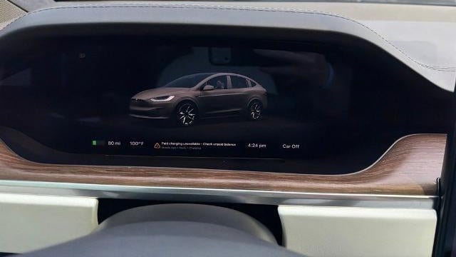 2022 Tesla Model X Base