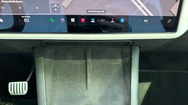2022 Tesla Model X Base