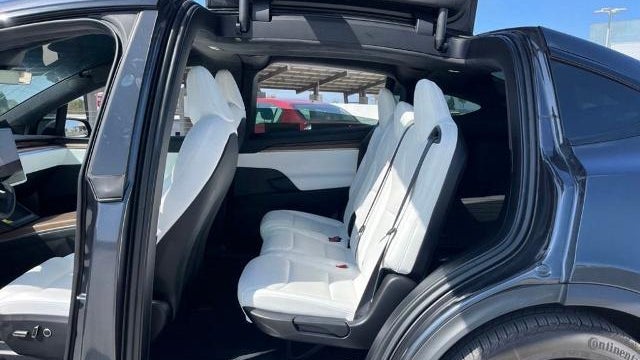 2024 Tesla Model X Base