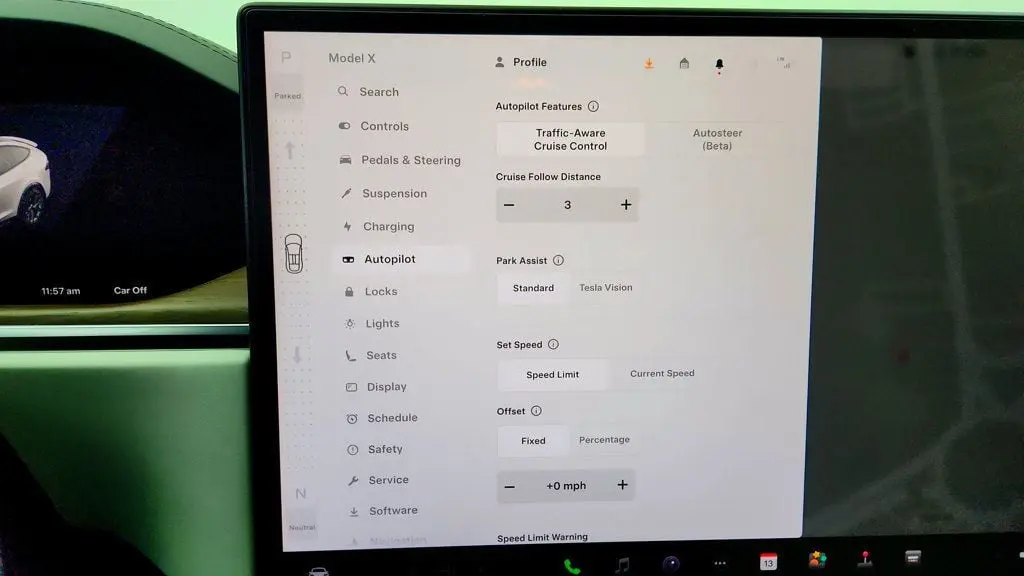 2022 Tesla Model X Base