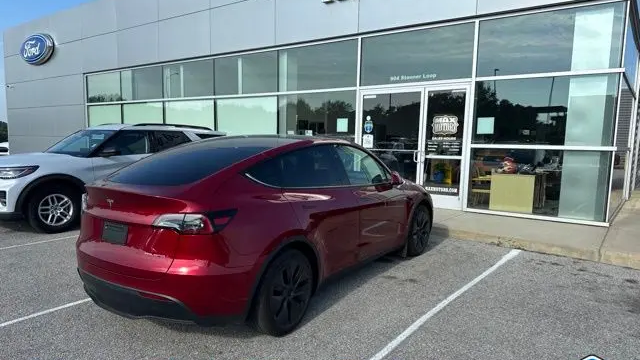 2024 Tesla Model Y Long Range