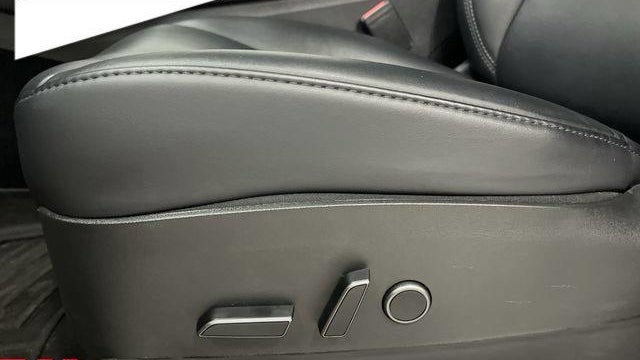 2023 Tesla Model Y Base