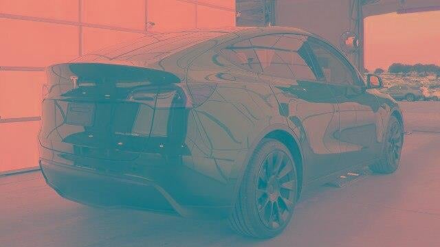 2023 Tesla Model Y Base