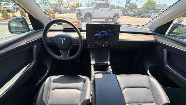 2023 Tesla Model Y Base