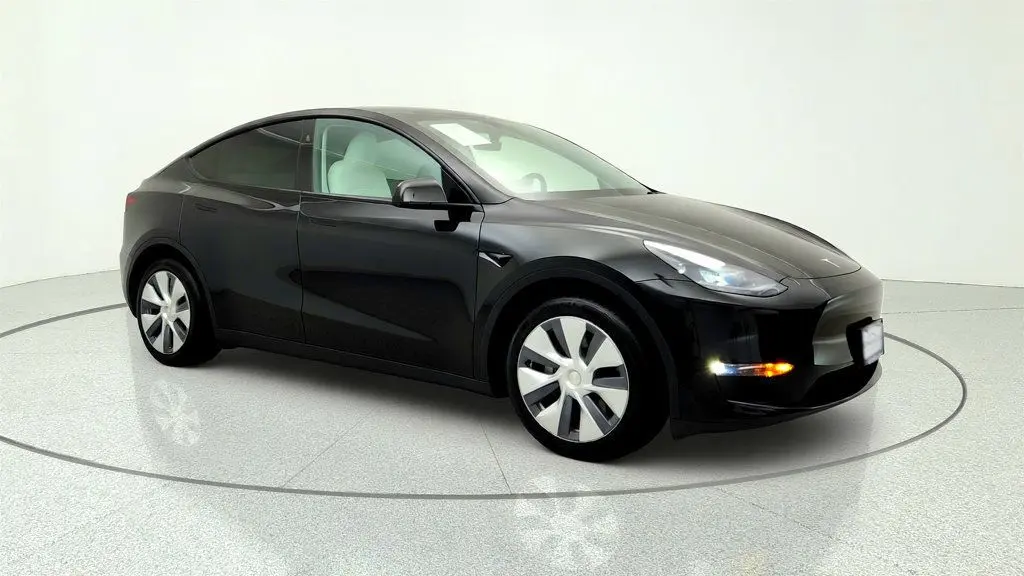 2023 Tesla Model Y Base