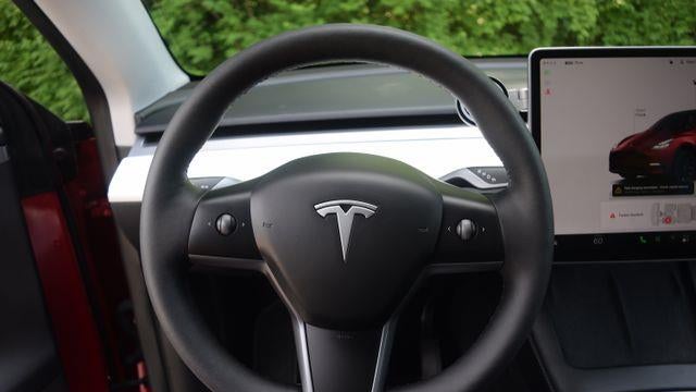 2023 Tesla Model Y Base