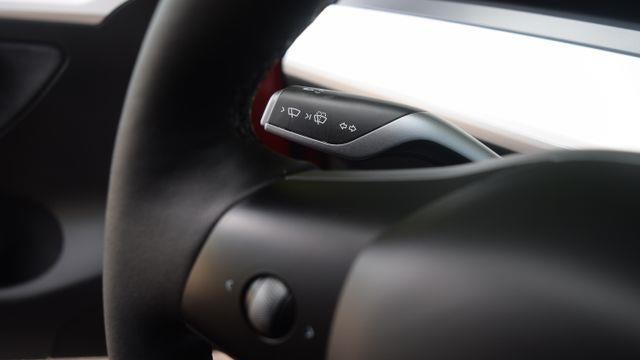 2023 Tesla Model Y Base