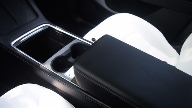 2023 Tesla Model Y Base