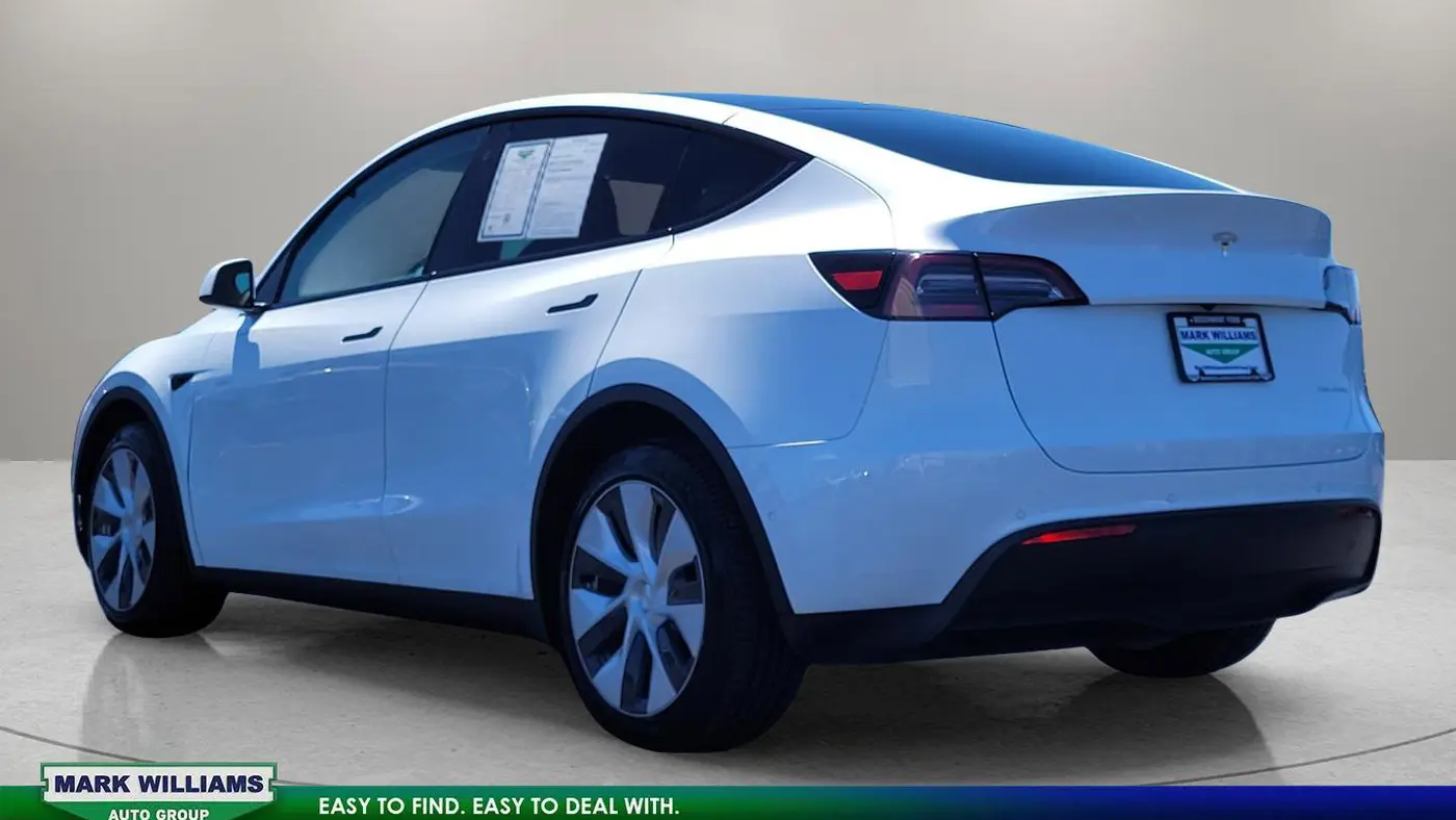 2022 Tesla Model Y Long Range