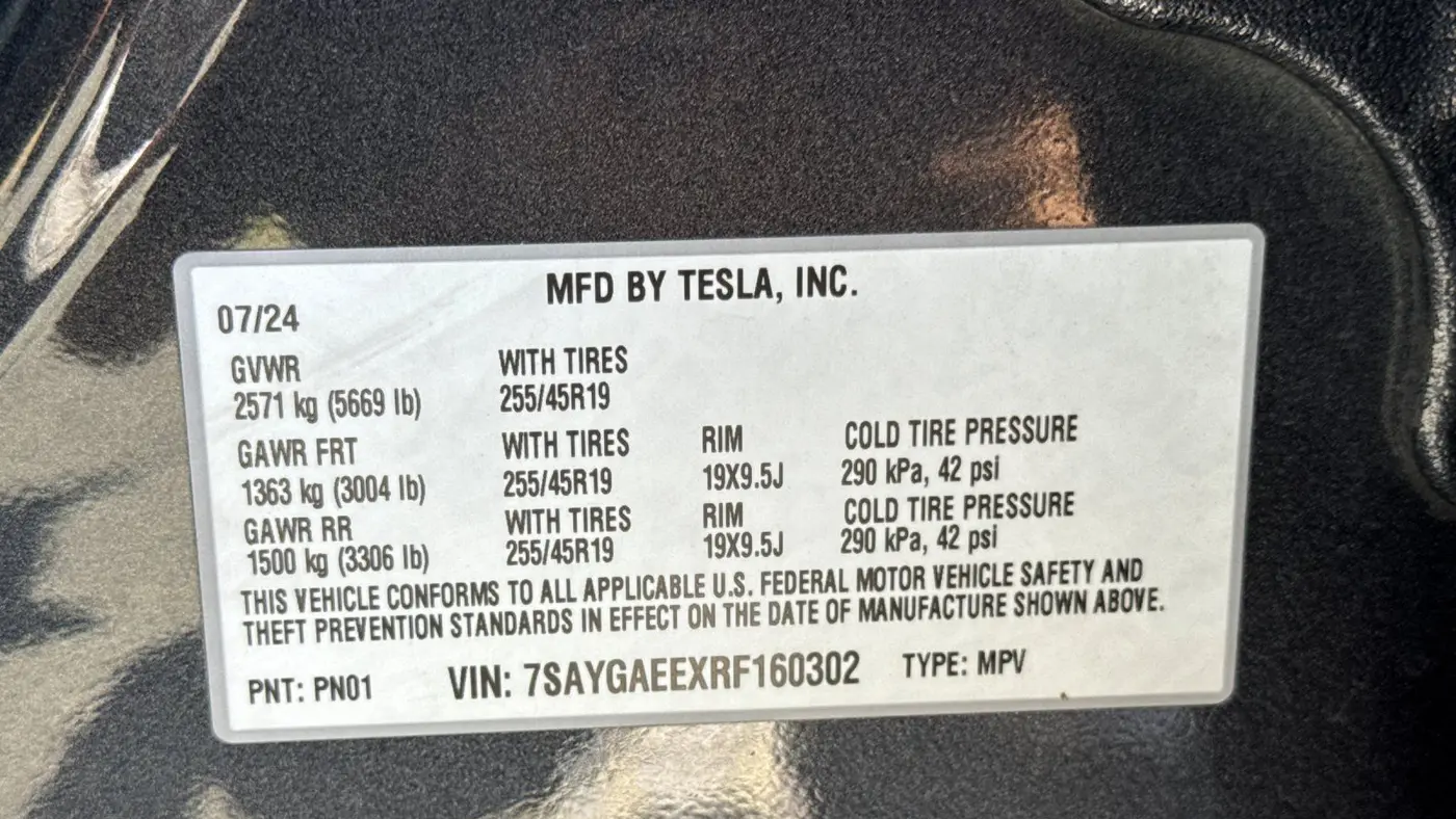 2024 Tesla Model Y Long Range