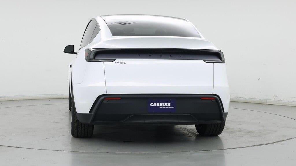2026 Tesla Model Y Premium