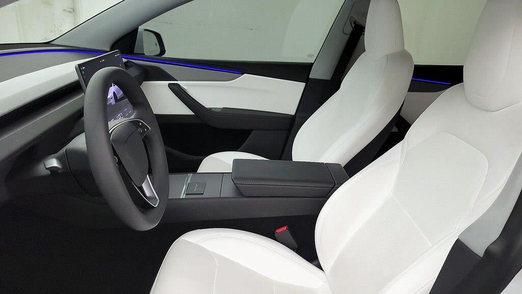 2026 Tesla Model Y Premium
