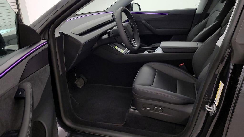 2026 Tesla Model Y Premium