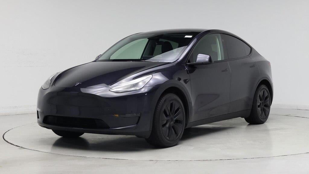 2025 Tesla Model Y Long Range