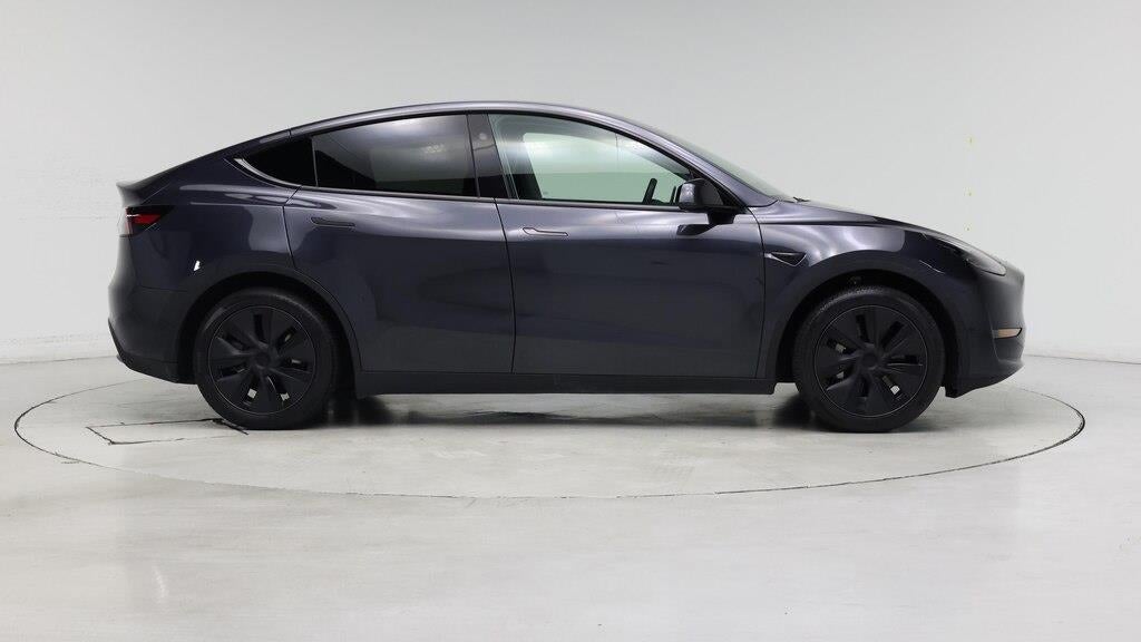 2025 Tesla Model Y Long Range