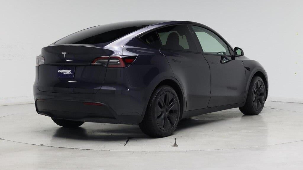 2025 Tesla Model Y Long Range