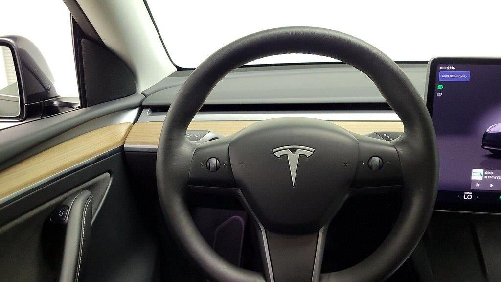 2025 Tesla Model Y Long Range