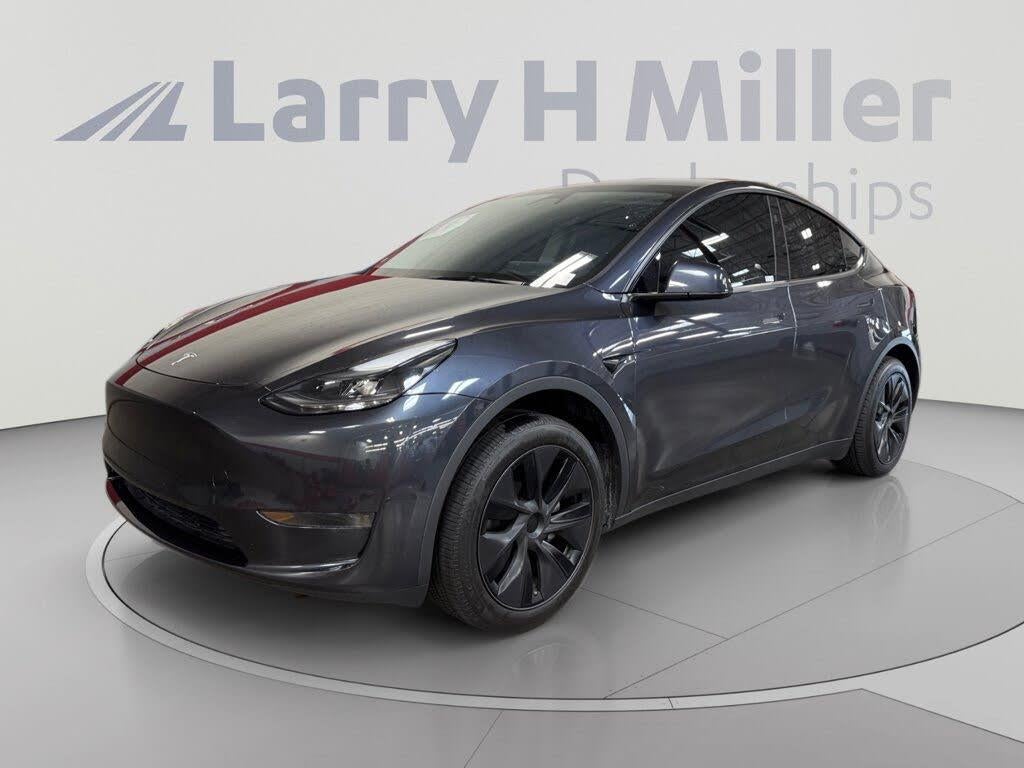 2025 Tesla Model Y